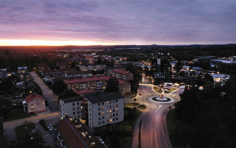 Dekorativ.