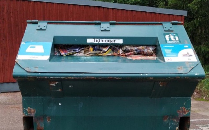 Container för tidningar