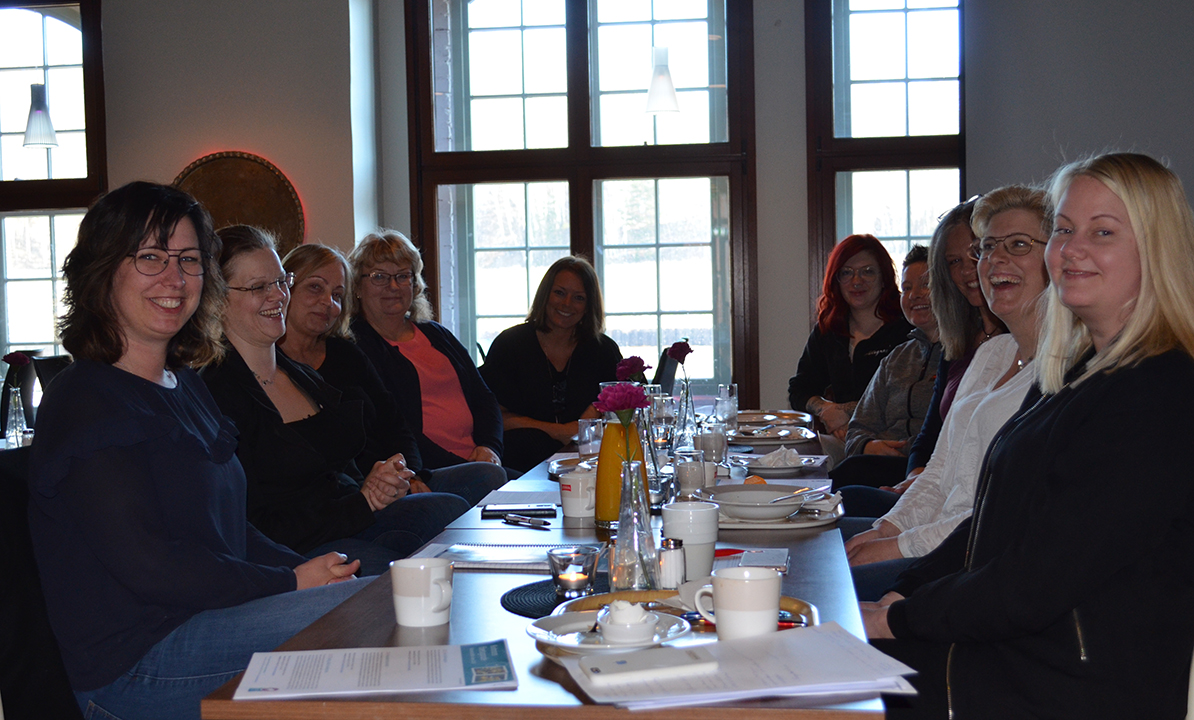 Nätverkträff 2. Här med hela gruppen. Marita Lennartsson längst fram till vänster i bild.