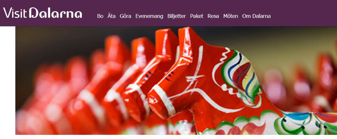 Dalahästar på rad