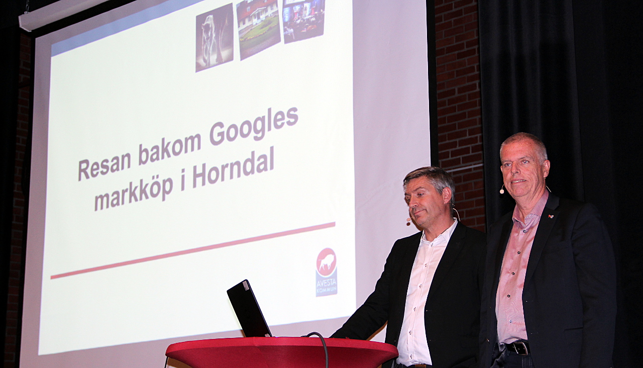 Kommunalrådet Lars Isacsson och kommundirektör Anders Friberg berättade om resan med Googles markköp.