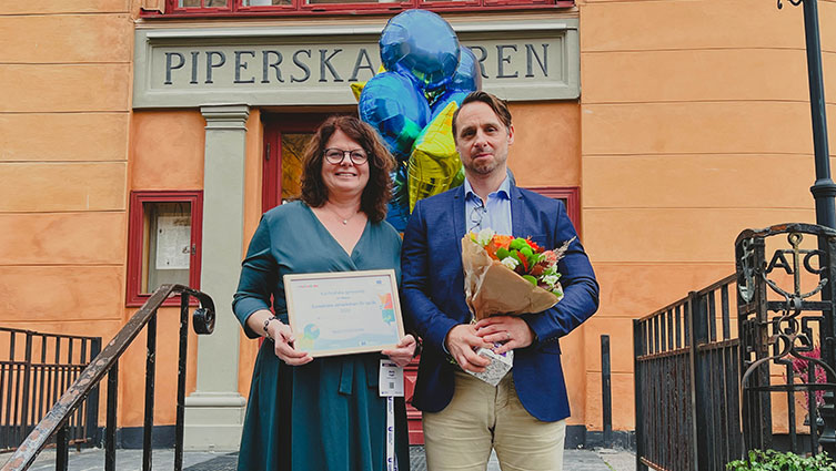 Maria Vogel, lärare och Georgios Nielsen, rektor Karlfeldtgymnasiet