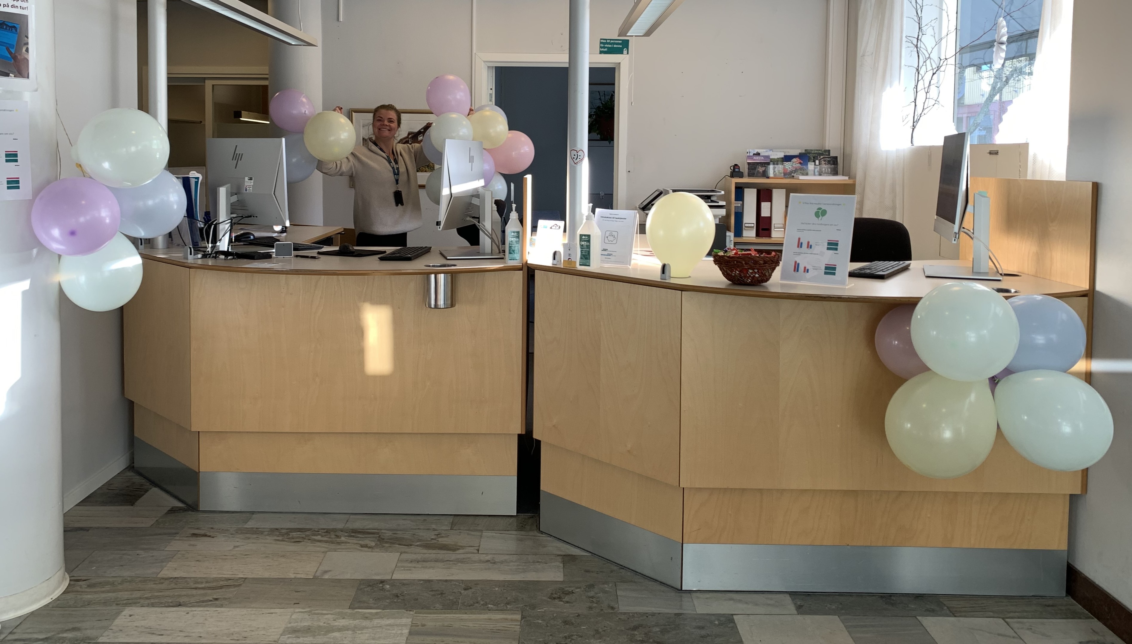 Ballonger på servicecenter.